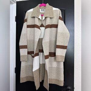 Cyrus Women's Colorblock long Cardigan.